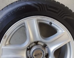 R18