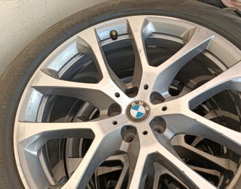 5/ქ20 და 5/112 გადახვრეტის ბმვX6/X5ის 18,19და 20იანი დისკები და საბურავების კომპლექტები