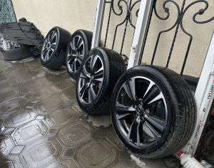 R18 LEXUS UX / UX 200 / UX250h