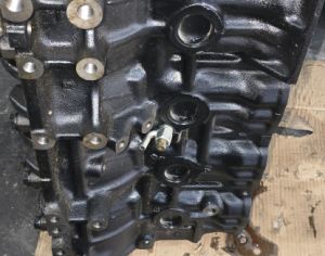 599804447.TOYOTA Hilux 1992-2016