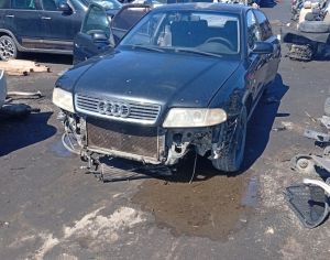 AUDI A4 2004 2.0 - 2