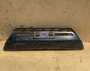 Toyota Fortuner 16-20 წინა ბამპერის დამატება