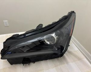 ფარი მარცხენა LEXUS NX 200 / NX 250 / NX 300 / NX 350 / NX 450