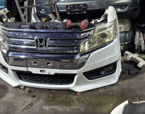HONDA Step Wagon 2014 2.0 - 2