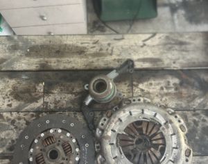 VOLKSWAGEN Crafter 2004-2012 2.5 პლიტა ფერადო ვიჟიმნოი