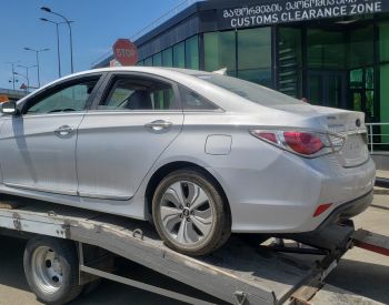 Hyundai sonata hybrid