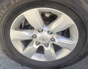 R17 TOYOTA Land Cruiser Prado 2015
