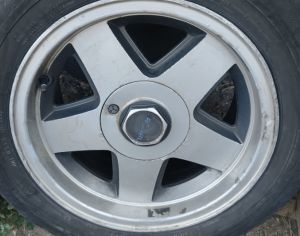 R15