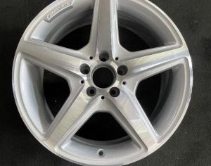R18 MERCEDES-BENZ CLS 550 / E 500