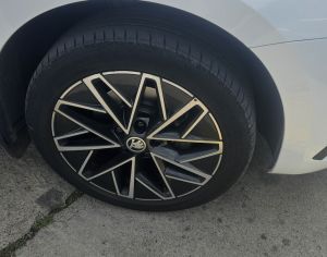 Shkoda  R17
