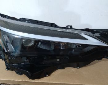 Lexus NX-ის წინა მარჯვენა ფარი