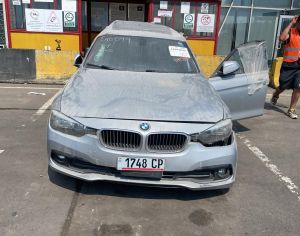 BMW 335 2015 3.0 - 1