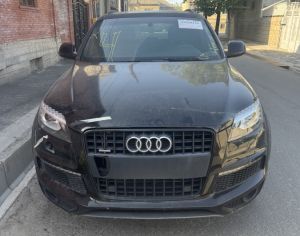 აუდი ქ 7 სლაინი 2014 წლის 3.0 ბენზინი