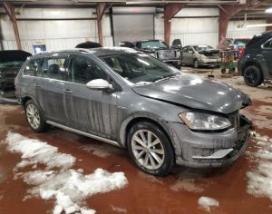 GOLF ALLTRACK 4X4