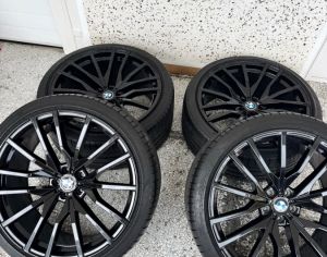 R22 BMW X5 2024
