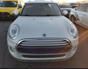 იშლება Mini Cooper F55/F56/F57 2014-2023