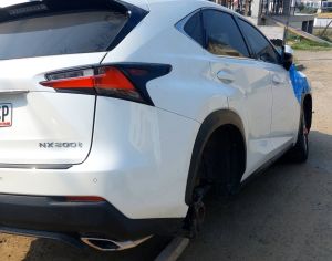 Lexus nx 200