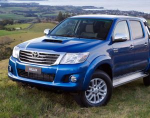 TOYOTA Hilux 2013-2023
