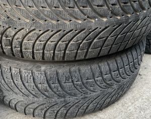 235/60/18 2 ცალი