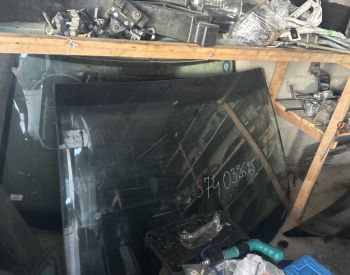 საქარე მინა