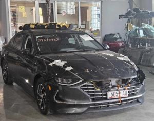 იშლება Hyundai Sonata 2020 ჰიბრიდები