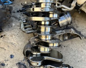 2.7 DIESEL ძრავი კაროფკა რაზდატკა