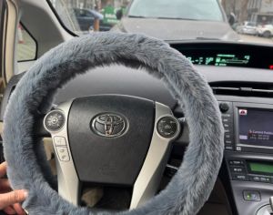 ავტომობილის საჭის გადასაკრავი ჩიხოლები