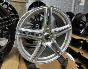 R20 AUDI / MERCEDES-BENZ - 1