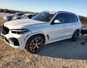 იშლება 2019 წლიანი X5 ...ნაწილებს ვაგზავნით  რეგიონებში