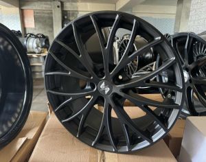 5/112,R-19,J-8/5,ET-40.. AUDI / BMW / MERCEDES-BENZ/VOLKSWAGEN/SKODA/MINI/FORD carpi EV..ORIGINAL ITALY!!!