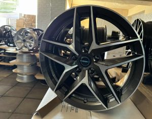 5/112,R-18,J-8,ET-29..BORBET,ORIGINAL GERMANY!!! AUDI / MERCEDES-BENZ / VOLKSWAGEN/BMW/CHRYSLER/SEAT/XPENG