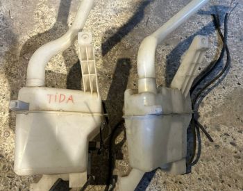 NISSAN Tiida 2004-2008