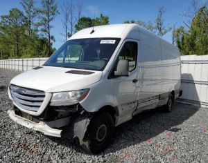 იშლება ამერიკული Sprinter ები 3.0 ძრავებით, ავტომატიკა კაროფკებით, მაქვს ყველა დეტალი. თბილისი, სანზონა ალექსანდრე ბარამიძის N 6.      595 400 425 დათო.