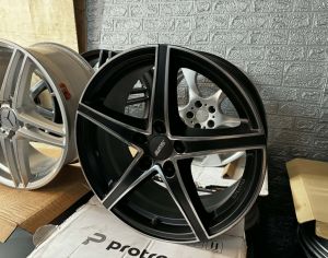 R18 MERCEDES-BENZ A 200 / B 200 / C 200 / CLK 350 - 1