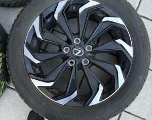 R18 TOYOTA / LEXUS  R18 originalebi შეუდუღებელი