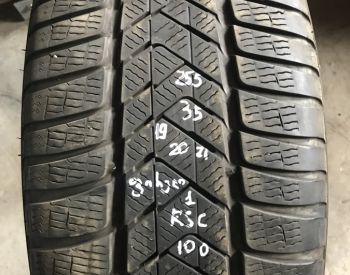 255/35 R19