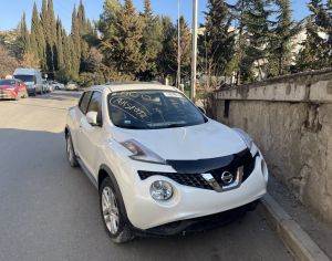 იშლება JUKE მაქვს ყველა ნაწილი და ასევე ვიზუალი ფერებში.   დარეკეთ: 592130213