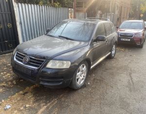 VOLKSWAGEN Touareg 2004 3.2 - 2