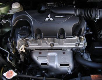 MITSUBISHI Colt 2004 1.5 - 2