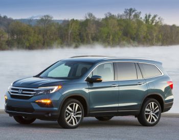 HONDA PILOT 5D SUV 2016-2024 წინა საქარე მინა