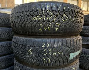 215/60 R17