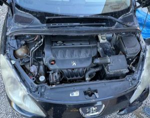 ციტროენ ც 1ც2 ც3 ც4 ც 5 ხსარა სახსო ბერლინგო ძრავები და კარობკები გვაქვს სხვა ნაწილებიც