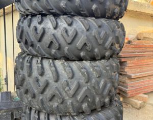 კვადროს 14-იანი საბურავები