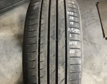 235/55 R19