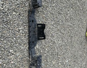 TOYOTA Hilux 2018-2023 უკანა ბალკა