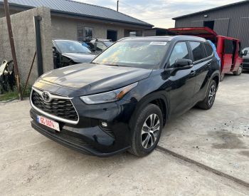 TOYOTA Highlander 2020 2.5 - 1