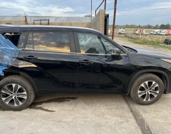 TOYOTA Highlander 2020 2.5 - 2