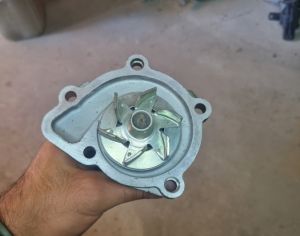 Mitsubishi პომპა