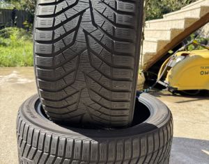 R21  315/35 ზამთარი winter V905 made in japan