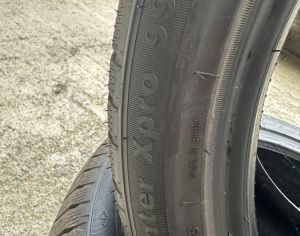 R21  285/40  პორშეს ზამთარის დედალ-მამალი საბურავები, თითქმის ახლებია წინა 285/40/21  უკანა 315/35/21